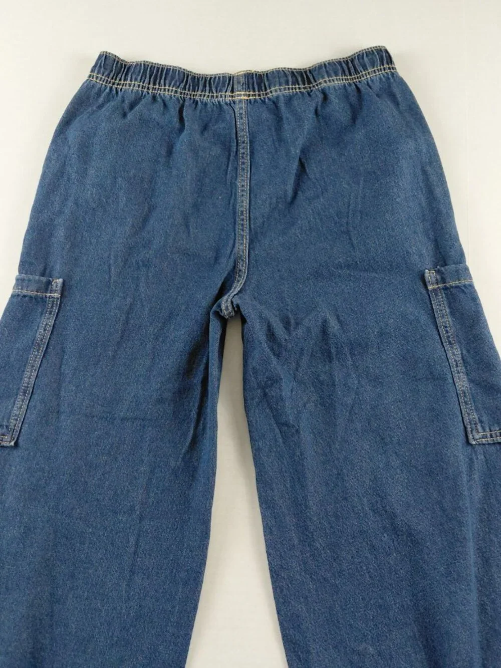 Old Navy High Rise Cargo Jeans Girls Size XL Medium Wash Denim Pull-On Waist